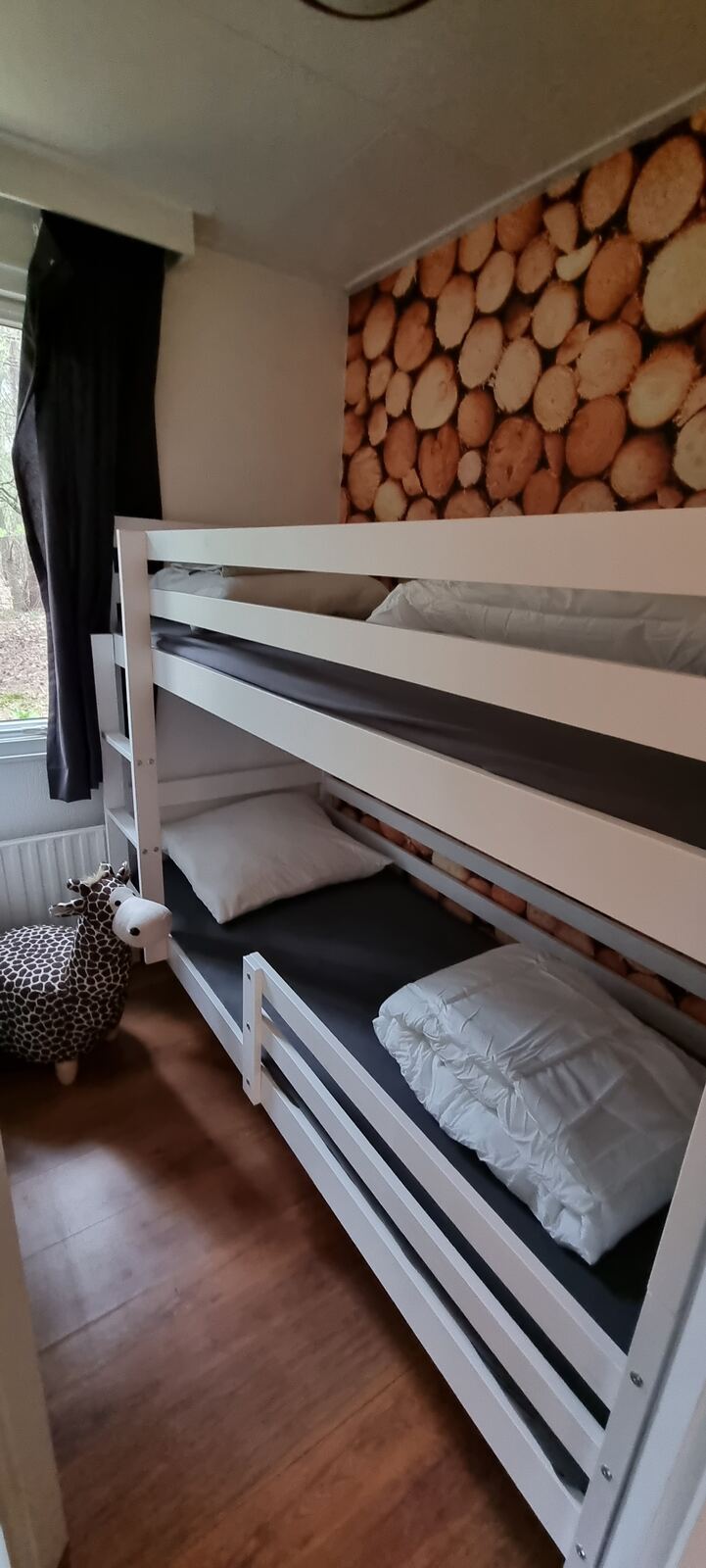 Eekhoorn — slaapkamer met stapelbed